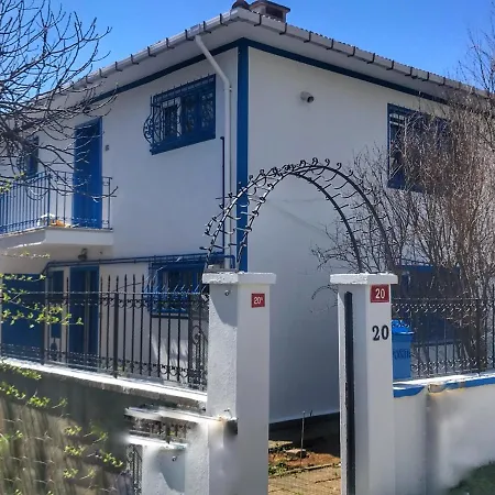 5 Star Luxury Private Detached House&private Garden&bbq