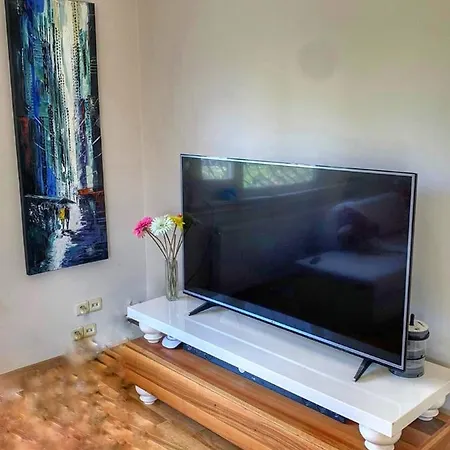 Villa 5 Star Luxury Private Detached House&private Garden&bbq