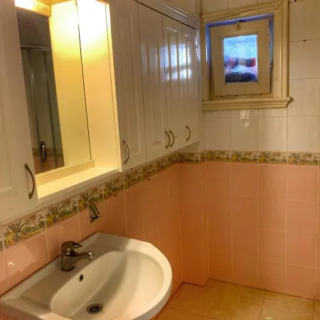 5 Star Luxury Private Detached House&private Garden&bbq